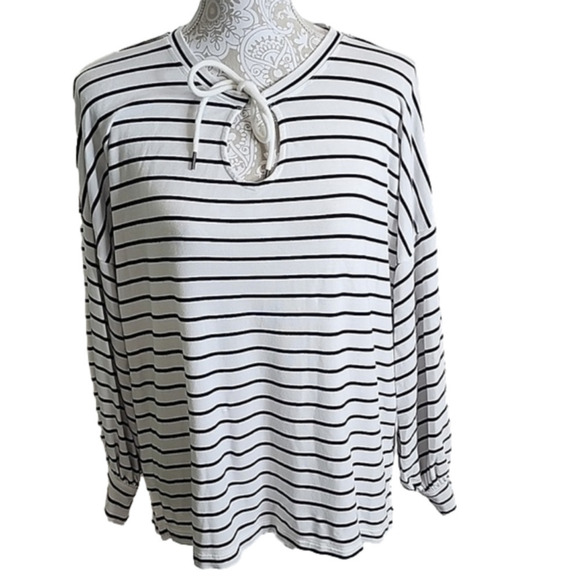 Cabi black and white striped top, size M - Picture 1 of 8